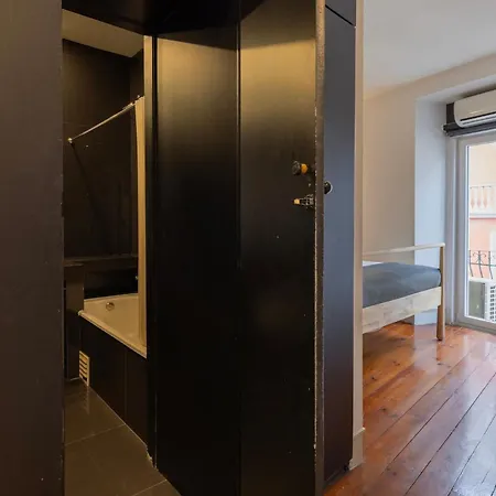 דירה Chiado Center 1bdr Flat By Lovelystay